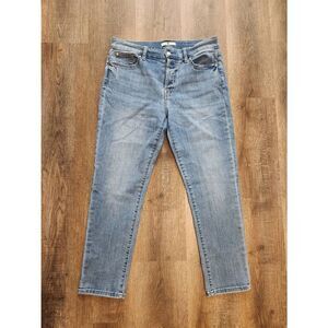 7 For All Mankind Josefina women Button Fly Jeans 30x27 light wash denim